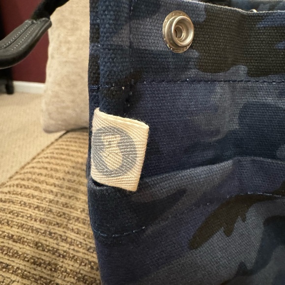 Quilted Koala Blue Camo Mini Luxe North South Bag - Picture 3 of 5
